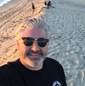 Meet your Posher, Buddy